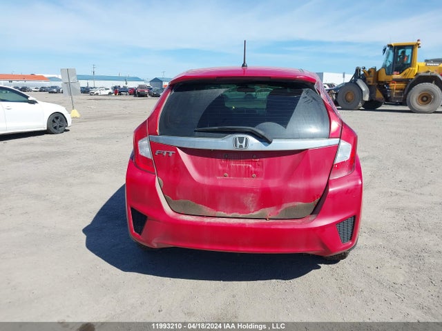 Honda Fit 2016 3HGGK5H77GM106865 Image 16
