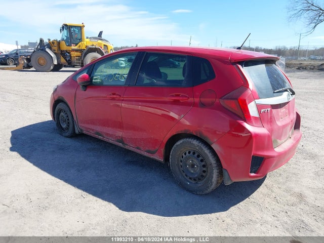 Honda Fit 2016 3HGGK5H77GM106865 Image 3