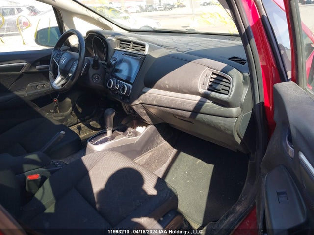 Honda Fit 2016 3HGGK5H77GM106865 Image 5