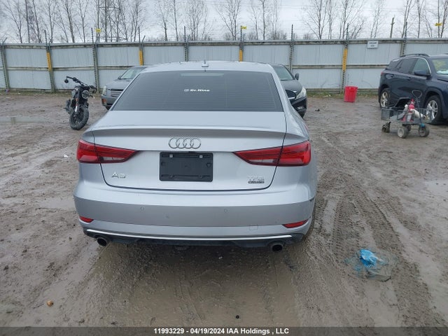 Audi A3 2017 WAUE8GFF5H1080191 Image 16