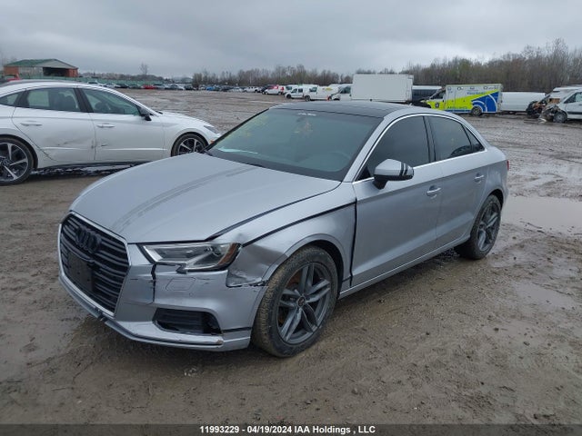 Audi A3 2017 WAUE8GFF5H1080191 Image 2