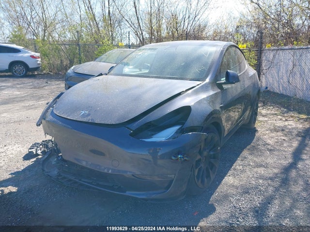 Tesla Model Y 2022 7SAYGDEE2NF484100 Image 2