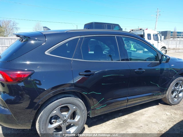 Ford Escape St-line Select 2023 1FMCU9NA6PUB02649 Image 13