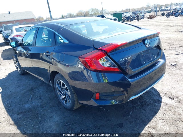 Honda CIVIC EX 2019 2HGFC2F72KH038203 Image 3