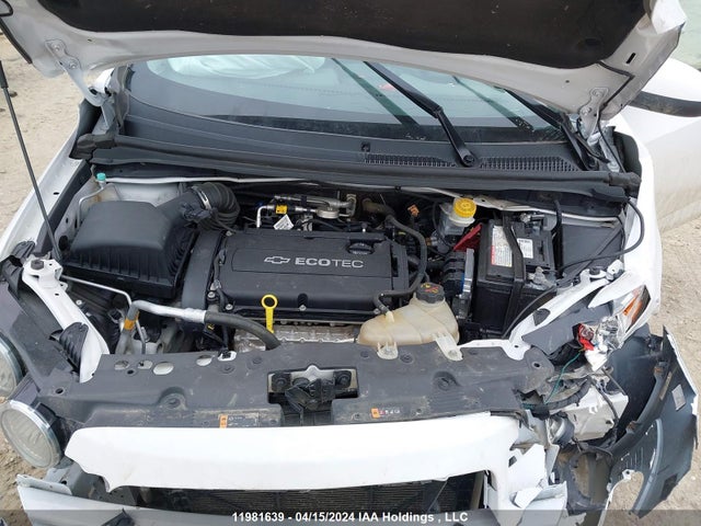 Chevrolet Sonic 2014 1G1JC6EH0E4206831 Image 10