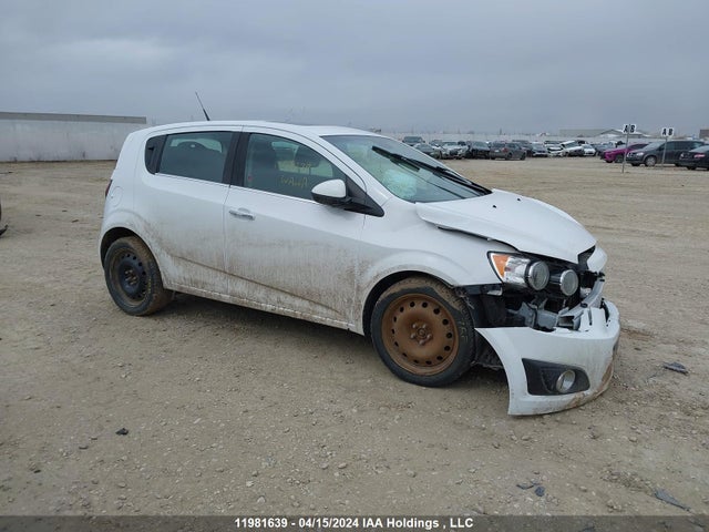 Chevrolet Sonic 2014 1G1JC6EH0E4206831 Image 13
