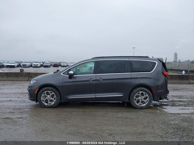 2C4RC3GG9NR130701 Chrysler Pacifica Limited Awd