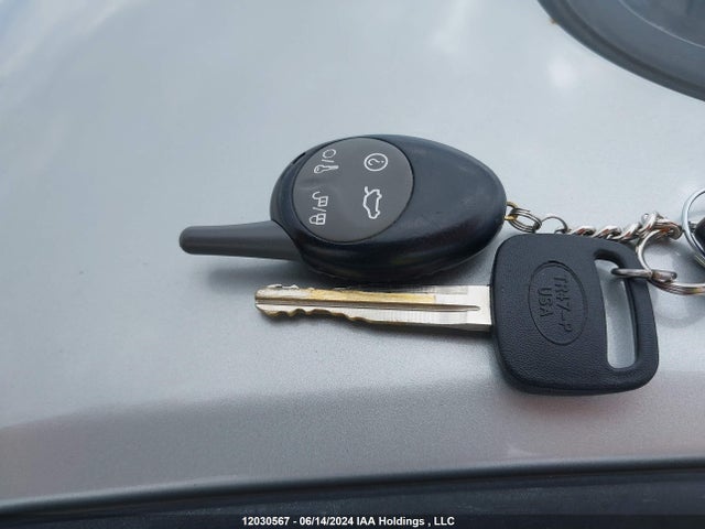 2004 Toyota Corolla Matrix Xr მანქანა იყიდება აუქციონზე, vin: 2T1LR32E84C829889, აუქციონის ნომერი: 12030567