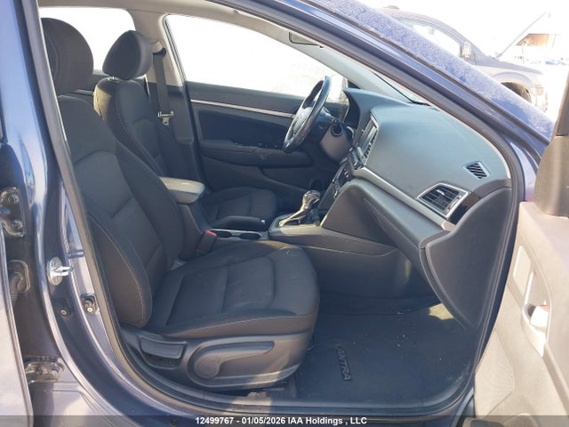 HYUNDAI ELANTRA GLS - 5