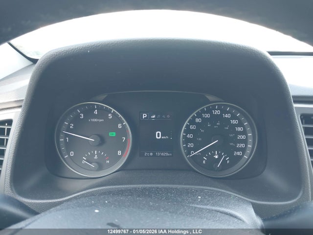 HYUNDAI ELANTRA GLS - 7