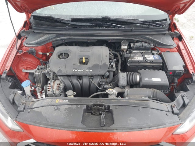 HYUNDAI ELANTRA GLS - 10