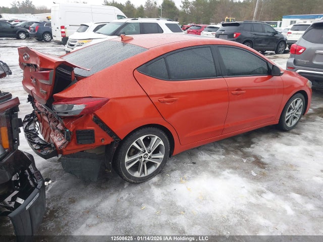 HYUNDAI ELANTRA GLS - 4