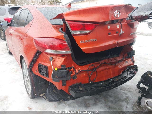 HYUNDAI ELANTRA GLS - 6