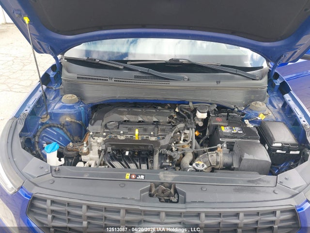 HYUNDAI VENUE ESSENTIAL AUTO IVT - 10