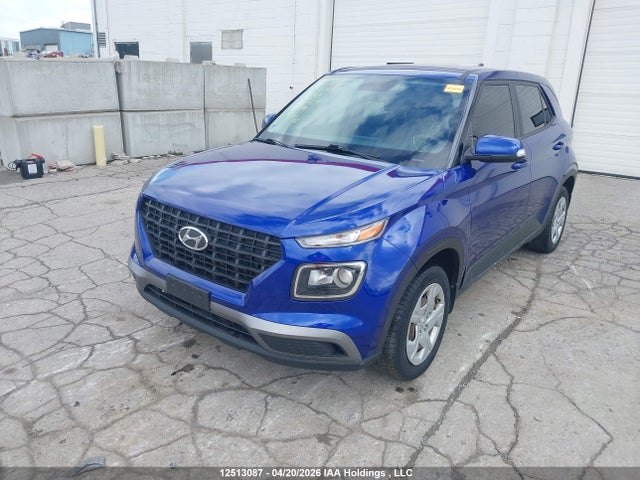 HYUNDAI VENUE ESSENTIAL AUTO IVT - 2
