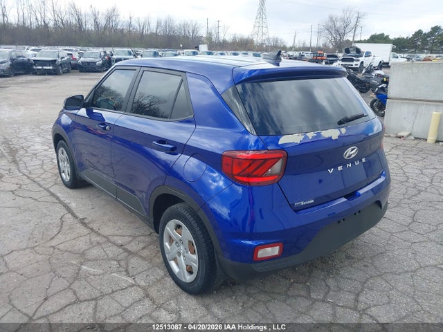 HYUNDAI VENUE ESSENTIAL AUTO IVT - 3