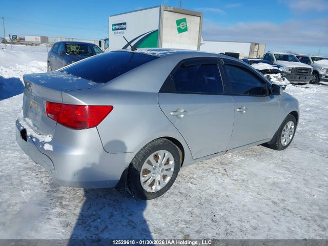 KIA FORTE - 4