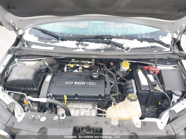 CHEVROLET SONIC LT AUTO - 10