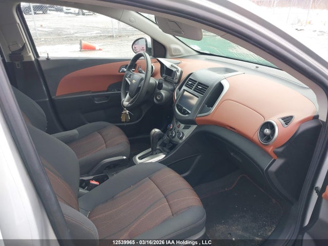 CHEVROLET SONIC LT AUTO - 5