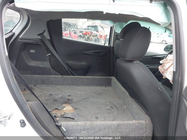 CHEVROLET SPARK 1LT CVT - 8