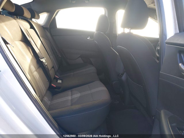 KIA FORTE GT LINE - 8