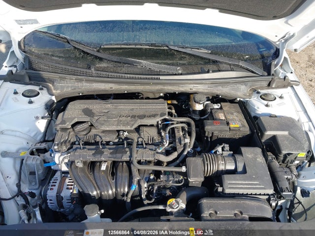 HYUNDAI ELANTRA - 10