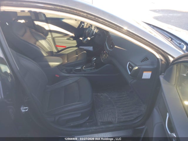 HYUNDAI IONIQ HYBRID LIMITED - 5