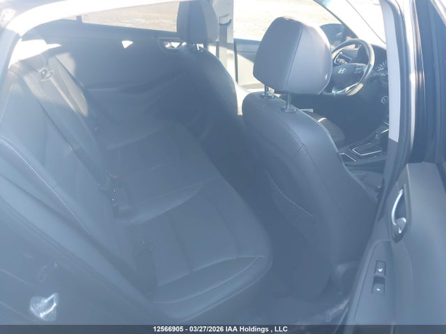 HYUNDAI IONIQ HYBRID LIMITED - 8