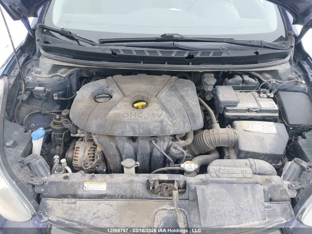 HYUNDAI ELANTRA GLS - 10