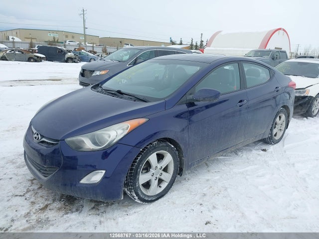 HYUNDAI ELANTRA GLS - 2