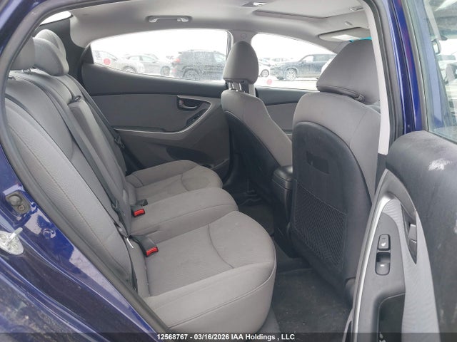 HYUNDAI ELANTRA GLS - 8