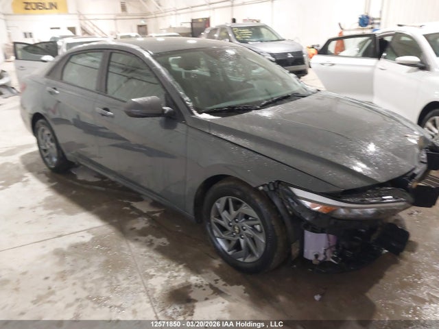 HYUNDAI ELANTRA SEL SPORT - 1