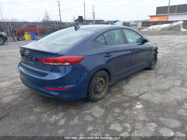 HYUNDAI ELANTRA GL - 4