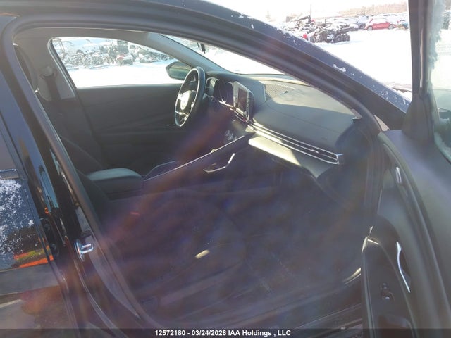 HYUNDAI ELANTRA PREFERRED IVT - 5