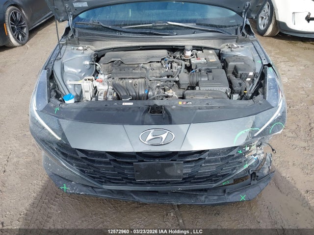 HYUNDAI ELANTRA PREFERRED IVT WITH TECH PACKAGE - 10