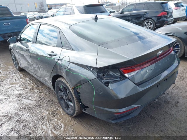 HYUNDAI ELANTRA PREFERRED IVT WITH TECH PACKAGE - 3