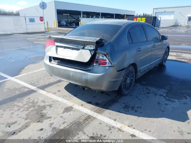 HONDA CIVIC - 4