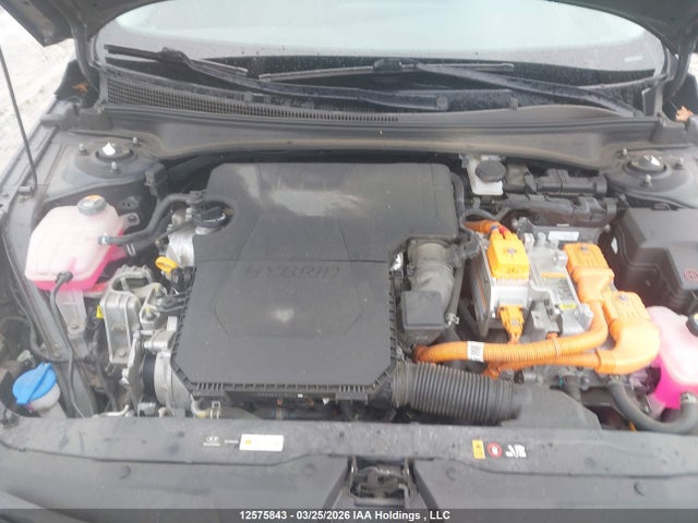 HYUNDAI ELANTRA HYBRID ULTIMATE - 10