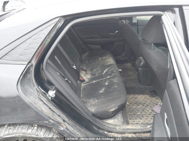 HYUNDAI ELANTRA SEL - 8