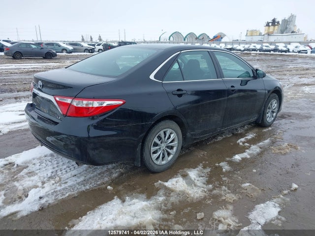 TOYOTA CAMRY - 4