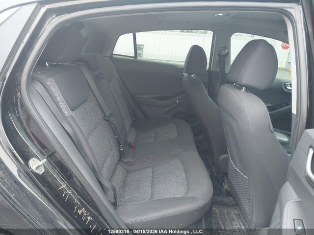 HYUNDAI IONIQ HYBRID PREFERRED - 8