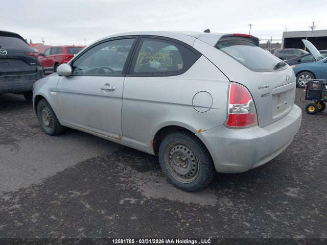 HYUNDAI ACCENT SE - 3