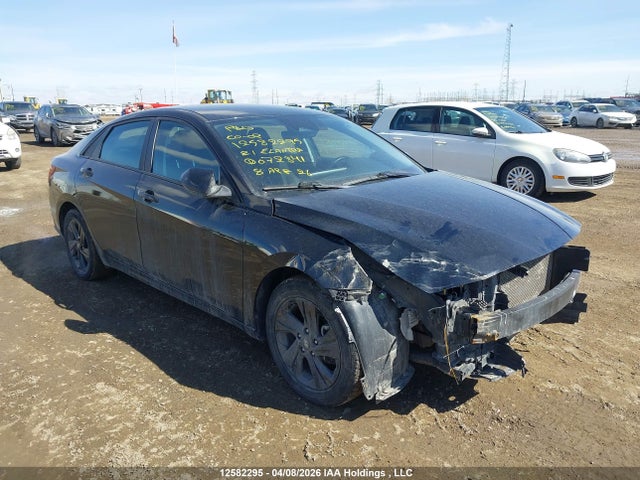 HYUNDAI ELANTRA PREFERRED IVT - 1