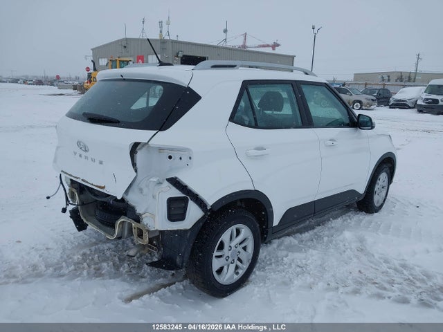 HYUNDAI VENUE SEL/LIMITED - 4