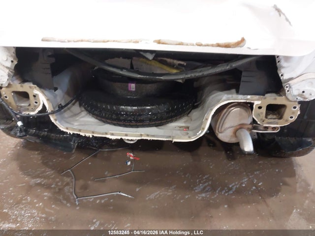 HYUNDAI VENUE SEL/LIMITED - 6