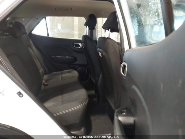 HYUNDAI VENUE SEL/LIMITED - 8