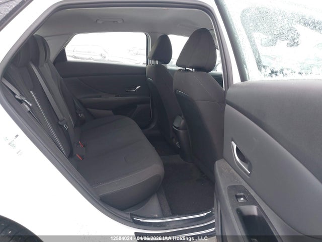 HYUNDAI ELANTRA PREFERRED - 8