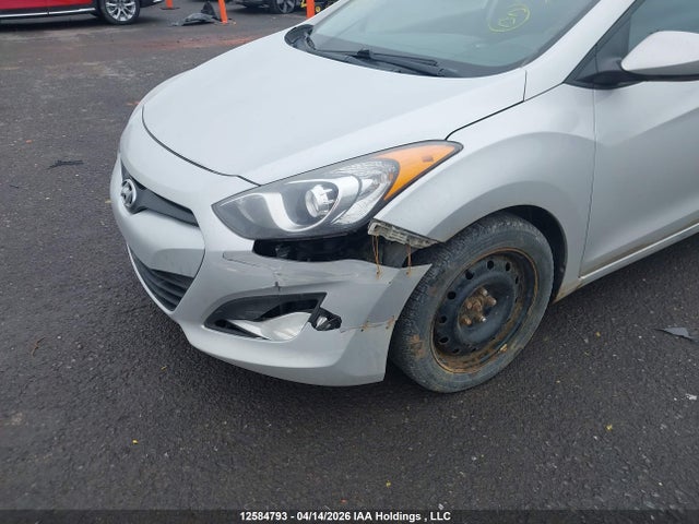 HYUNDAI ELANTRA GT - 6