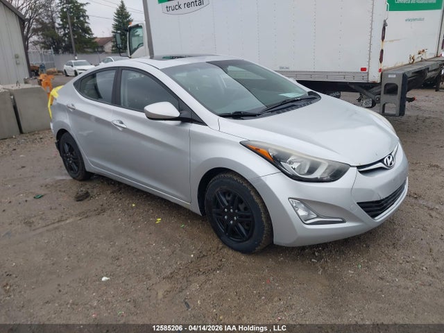 HYUNDAI ELANTRA - 1
