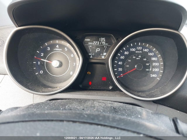 HYUNDAI ELANTRA GLS/LIMITED - 7